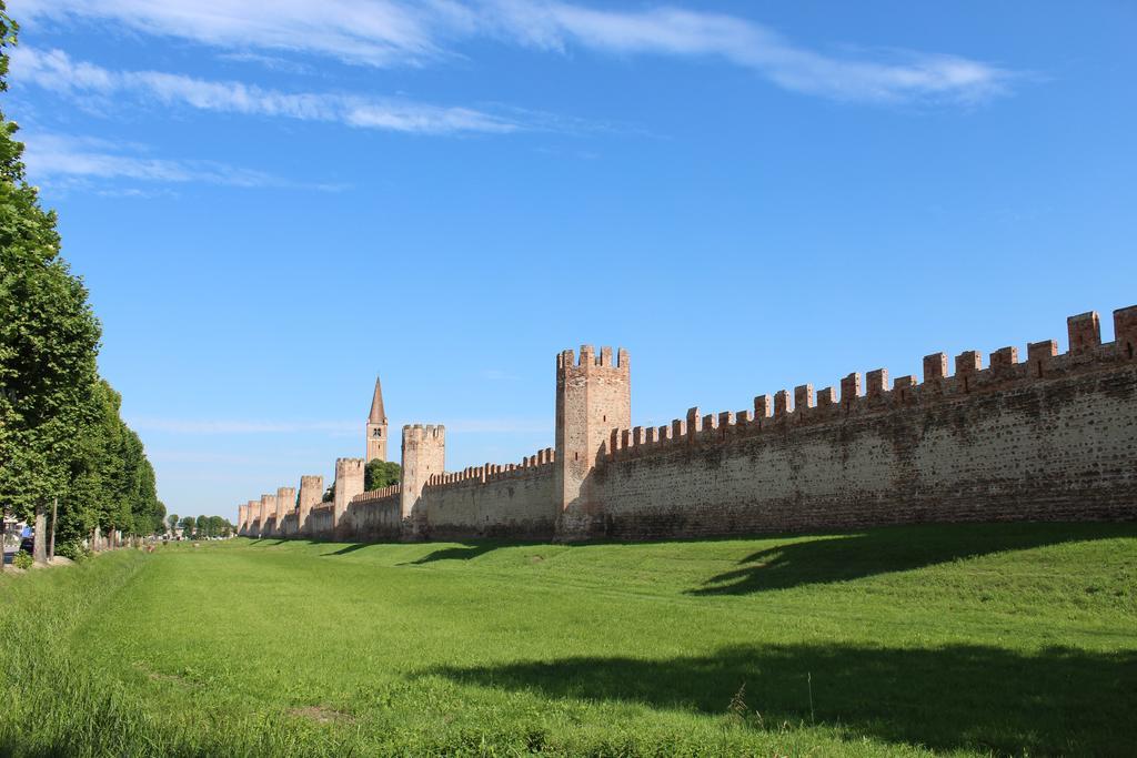 The Garden View Apartment - Le Cà De Boron Montagnana Montagnana  Buitenkant foto